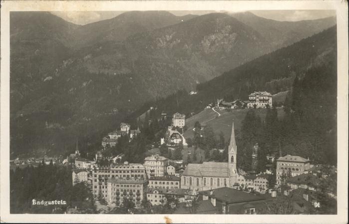 Bad Gastein Blick ueber die Stadt