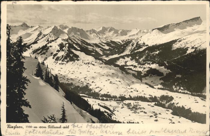 Riezlern Kleinwalsertal Vorarlberg Blick vom Soellereck