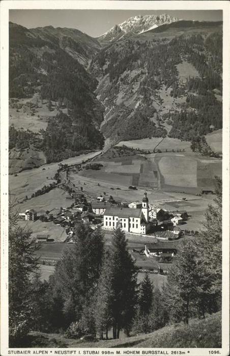 Neustift Stubaital Tirol Panorama Blick ins Tal Kirche