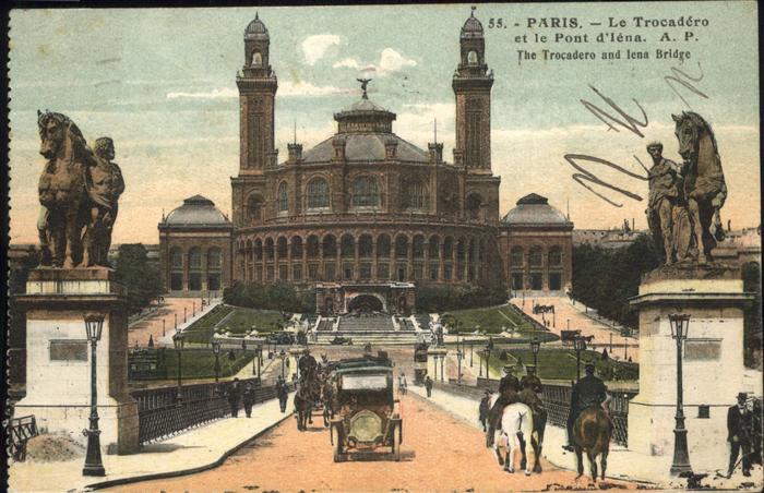 Paris Le Trocadero et le Pont d_Iena