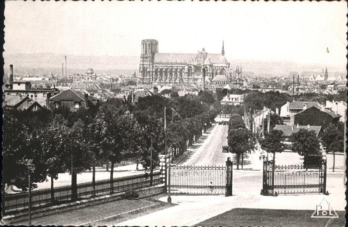 Reims Champagne Ardenne Vue generale prise des caves Pommery et