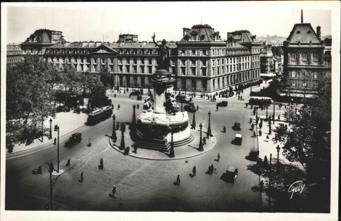Paris Place de la Republique Monument