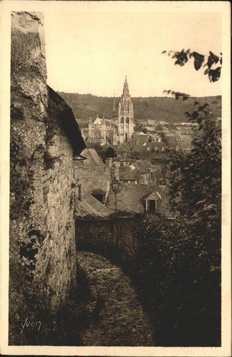 Caudebec-en-Caux Perspective sur l'Eglise Notre-Dame