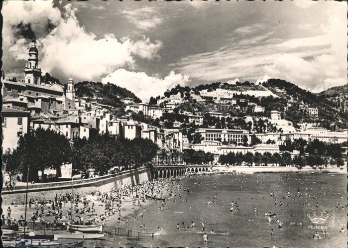 Menton Alpes Maritimes La Vieille Ville plage et le quai Bonap