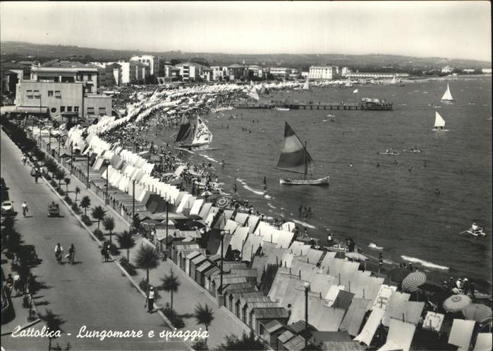 Cattolica Rimini Lungomare e spiaggia Uferpromenade Strand
