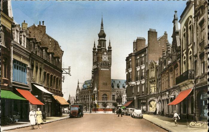 Armentieres rue de Lille Hotel de ville