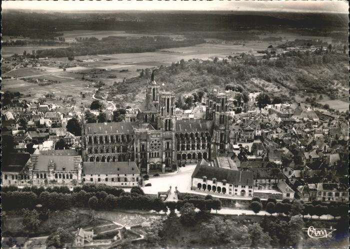 Laon Aisne La Cathedrale Vue aerienne