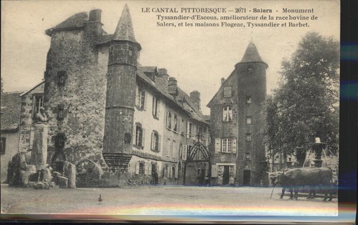 Salers Monument Tyssandier-d_Escous