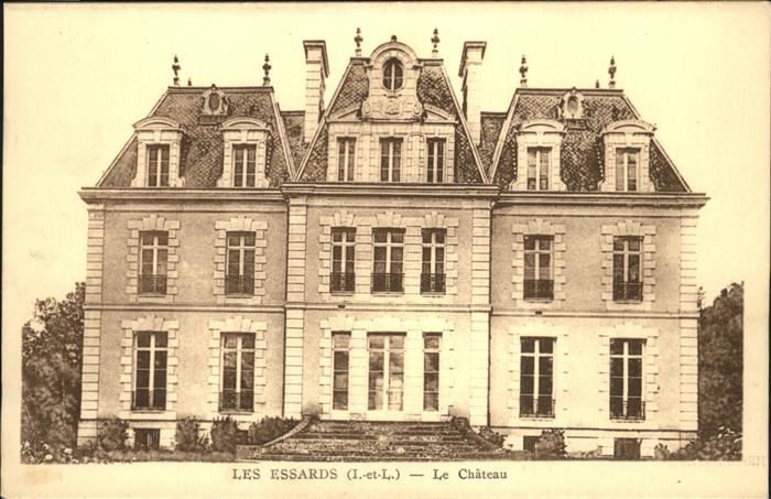 Les Essards d Indre-et-Loire Le Chateau