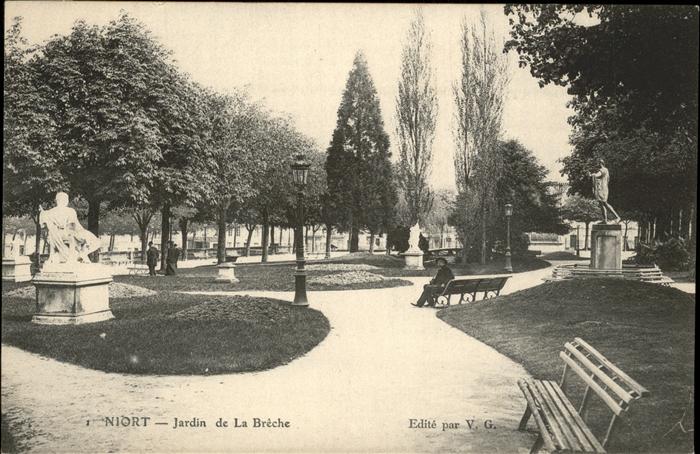 Niort 79 Jardin de la Breche monument sculpture