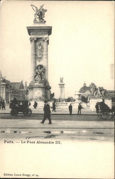 Paris Le Pont Alexandre III sculpture
