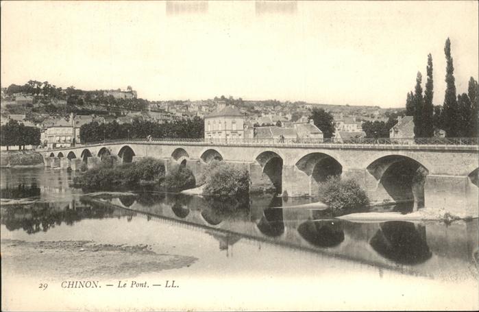 Chinon Indre et Loire Le Pont