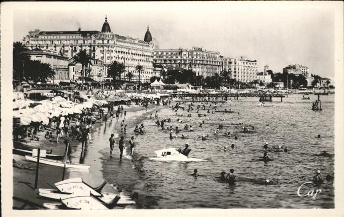 Cannes Alpes-Maritimes Plage de la Croisette
