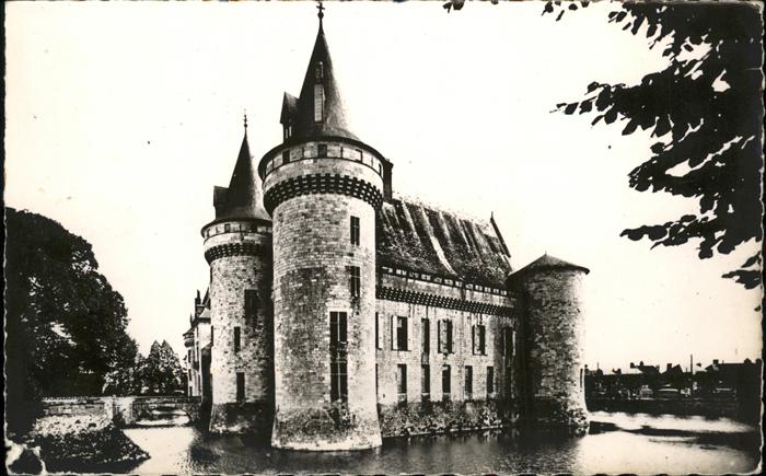 Sully Saone-et-Loire Chateau