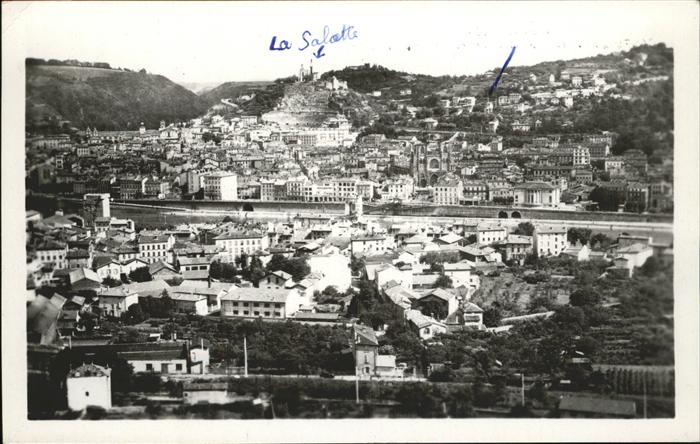 Vienne Isere Panorama sur la ville et sur Sainte Col