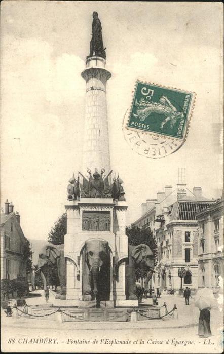 Chambery Savoie Fontaine de l'Esplanade Caisse d_Epargn