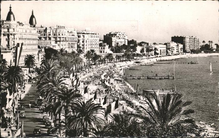 Cannes Alpes-Maritimes La Croisette plage Cote d_Azur