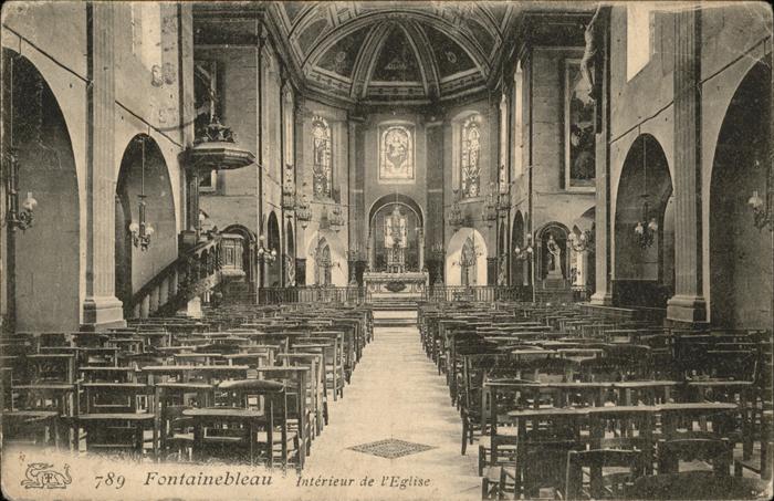 Fontainebleau Seine et Marne Interieur de l'Eglise