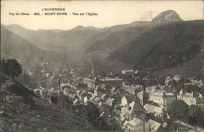 Mont-Dore Vue sur l'Eglise Auvergne