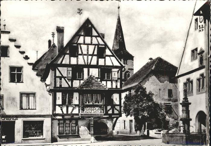 Turckheim Haut Rhin La Place fontaine Eglise Fachwerkhaus
