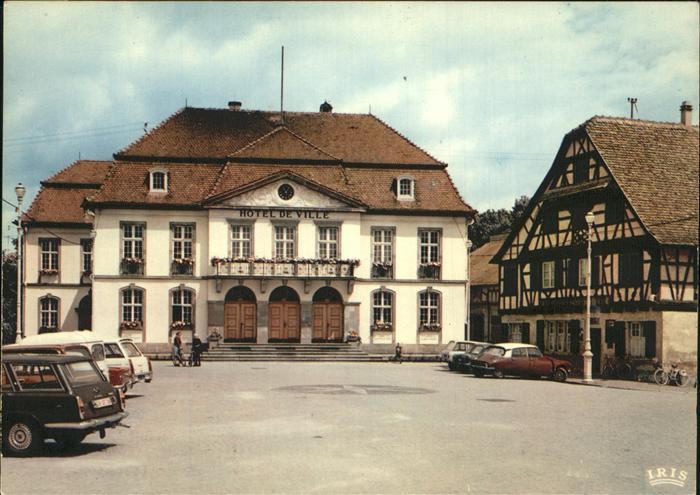 Erstein Place de l_Hotel de Ville