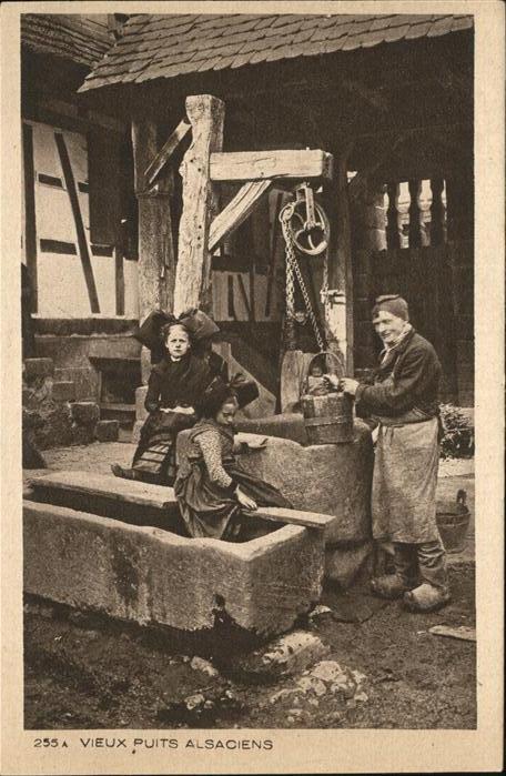 Brunnen Bauwerke Vieux Puits Alsaciens Tracht