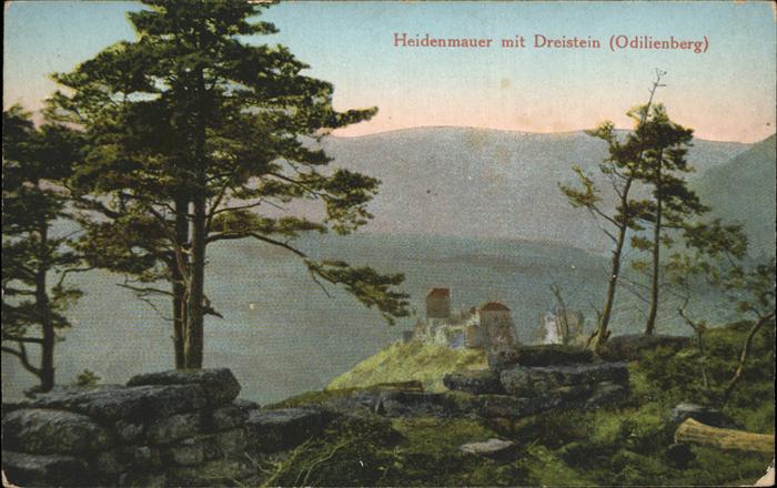 Ottrott Heidenmauer mit Dreistein