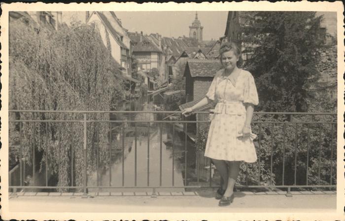 Colmar Haut Rhin Elsass Elsässerin