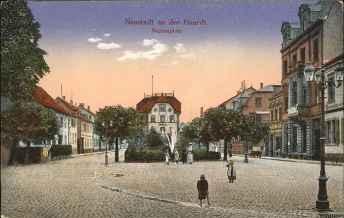 Neustadt Haardt Neptunplatz