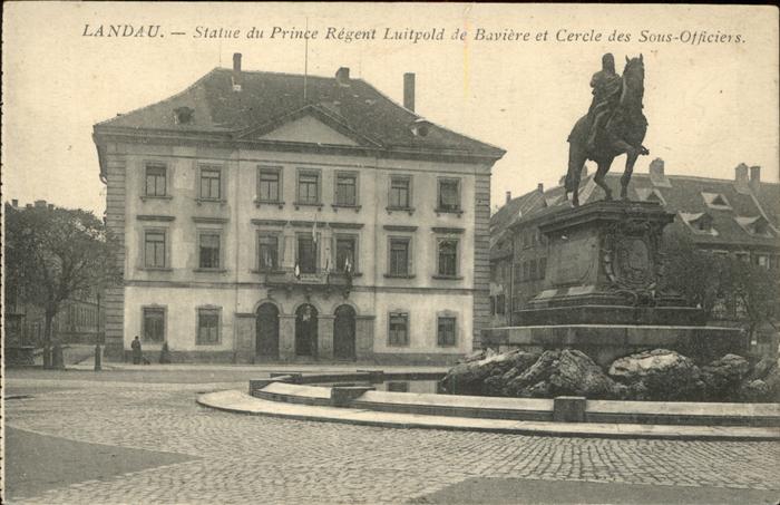 Landau Pfalz Statue du Prince Regent Luitpold Baviere