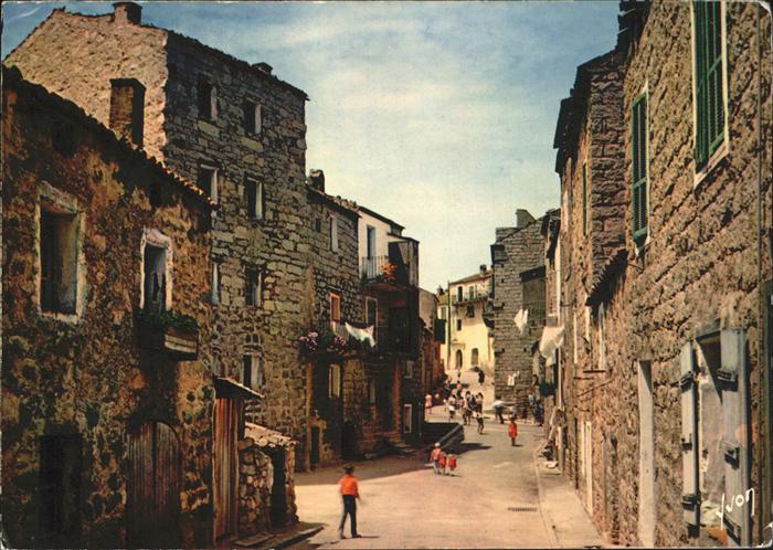 Porto-Vecchio Ruelle bordee de vieilles Maison