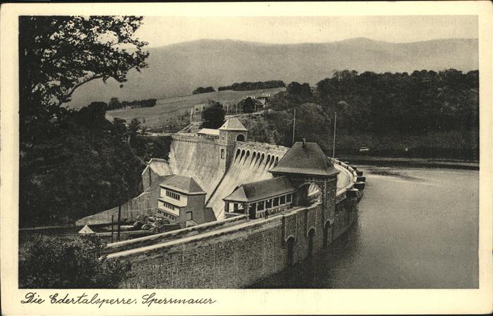 Staudamm Pumpspeicherkraftwerk Edertalsperre Schloss Waldeck