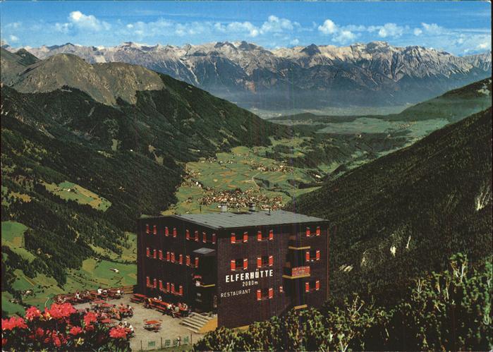 Neustift Stubaital Tirol Blick von Elferhuette ins Stubaital Inntal Karwendelgeb