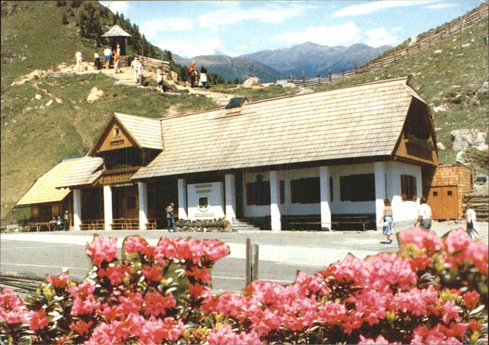 Innerkrems Krems Kaernten Nationalpark Nockberge Glockenhuette Nockalmstrasse