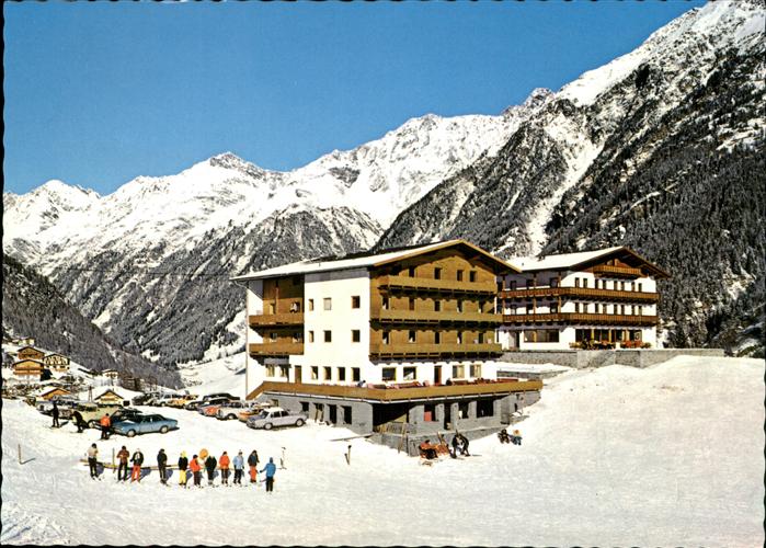 Ausserwald Soelden Alpengasthof Gruener mit Gaestehaus Klaus Wintersportplatz