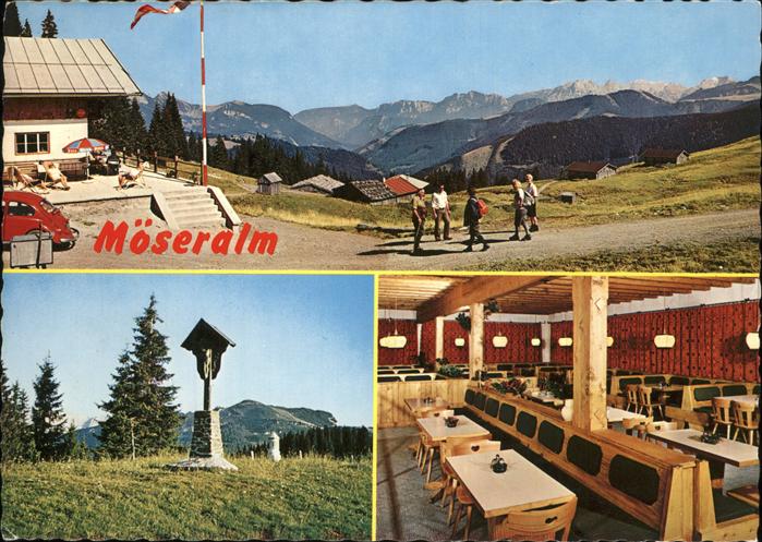 Waidring Tirol Unterkunftshaus Moeseralm Alpenpanorama Wegekreuz Bergwanderung