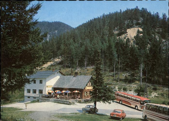 Trattenbach Alpengasthaus Kummerbauer-Stadl mit div.Oltimer-Bussen