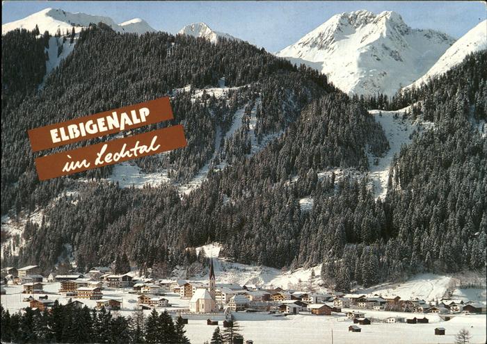 Elbigenalp mit Mutte Rothornspitze und Strahlkopf
