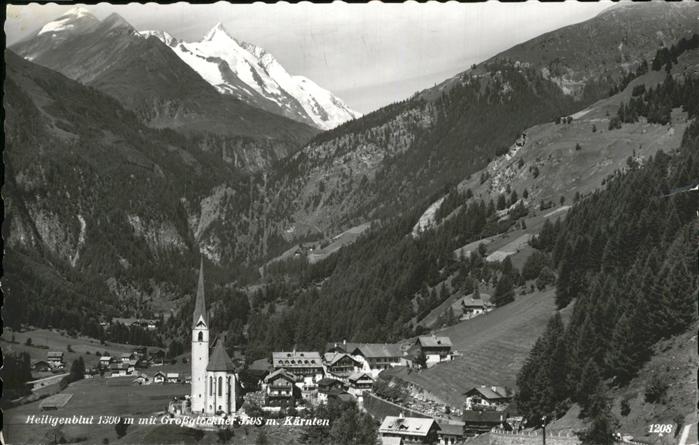 Heiligenblut Kaernten Panorama mit Grossgloeckner