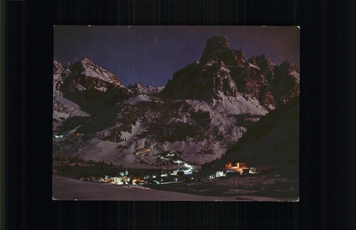 Corvara Pustertal Suedtirol Panorama bei Nacht