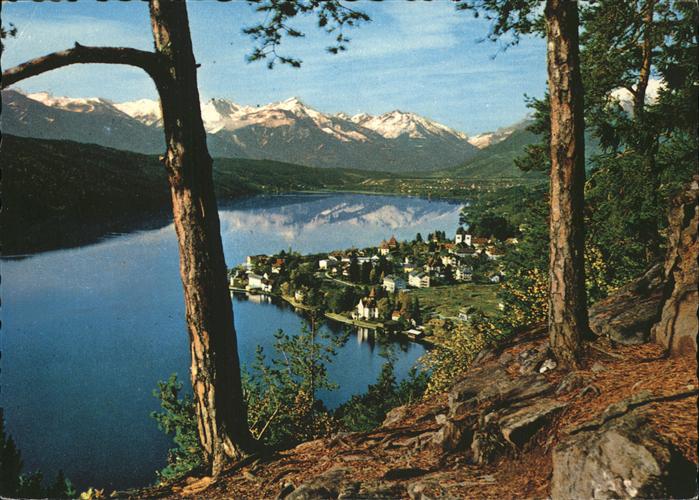 Millstatt Millstaettersee Panorama mit See Alpen