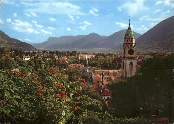Merano Meran Blick vom Tappeinerweg auf Pfarrturm und Stadt