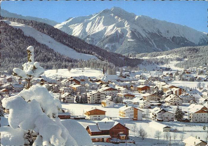 Seefeld Tirol Ortsansicht mit Gschwandkopf und Hocheder