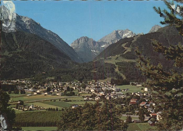 Koetschach-Mauthen Kaernten mit Celon und Kellerwand