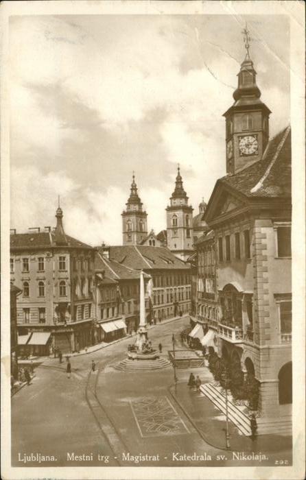 Ljubljana Mestni trg Magistrat Katedrala sv. Nikolaja