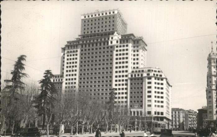 Madrid Spain Edificio de la Plaza de Espana Hochhaus