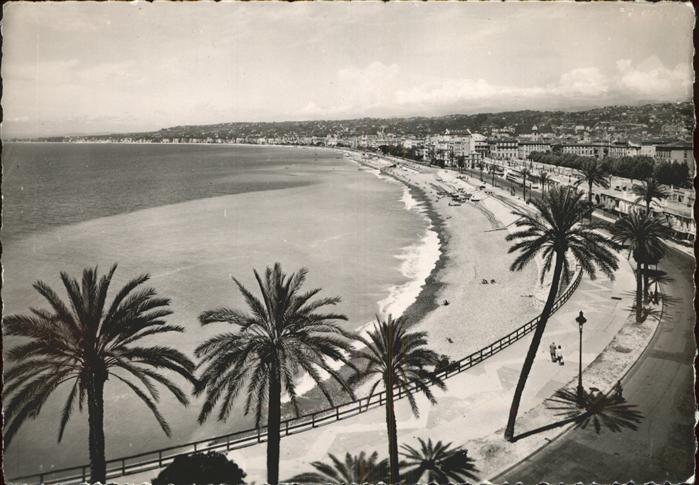 Nice Alpes Maritimes Cote d Azur Chateau Strand