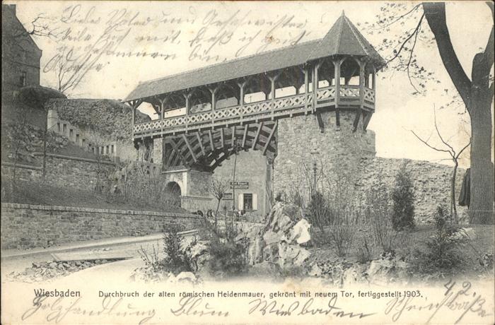 Wiesbaden roemischen Heidemauer Tor