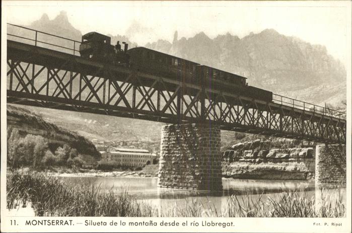 Montserrat Kloster Silueta de la montana desde el rio Llob