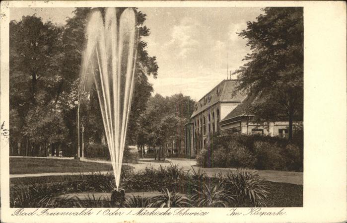 Bad Freienwalde Partie im Kurpark Fontaene